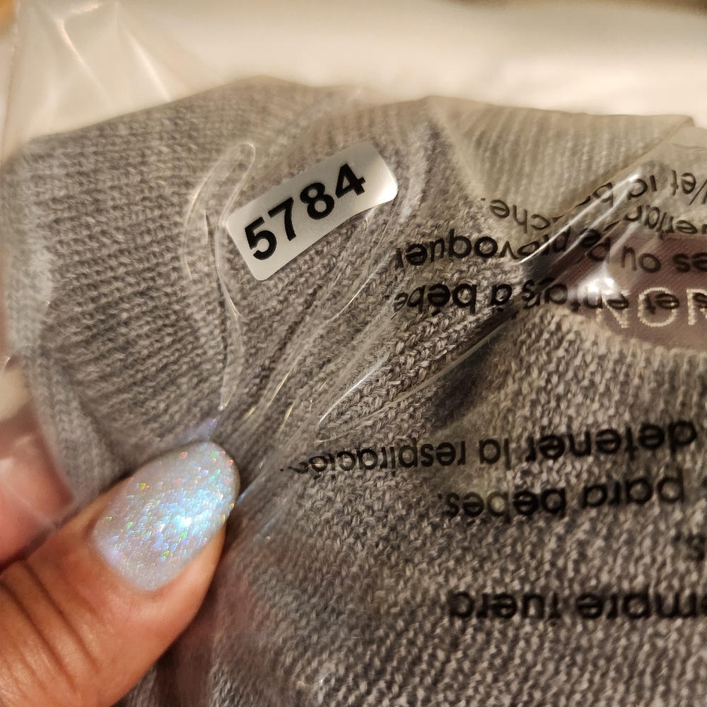 Nordstrom  100% Extrafine Merino Wool Gray Turtleneck Sweater Size XL - Picture 11 of 11